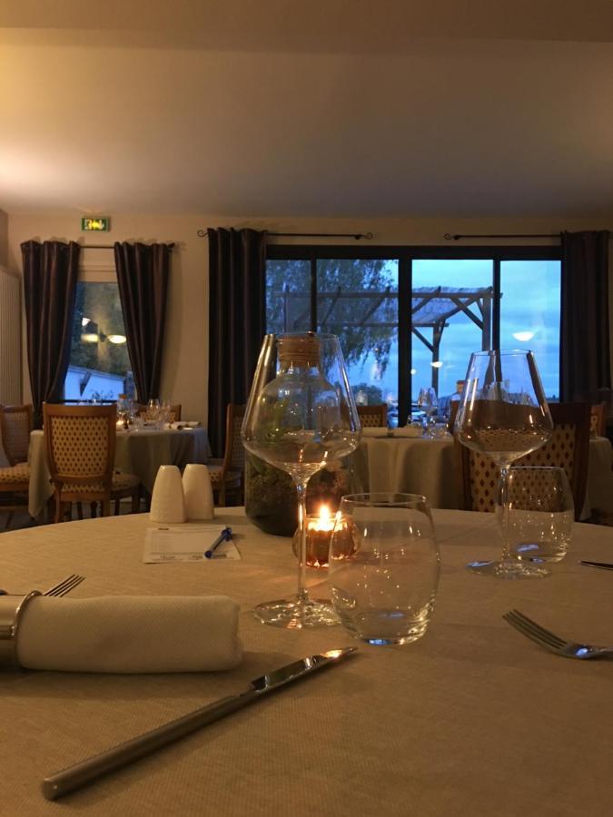 Le Cheval Blanc - Lac Du Der - Logis Hotel Giffaumont-Champaubert Exteriör bild